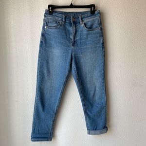 American Eagle Stretch Mom Jean